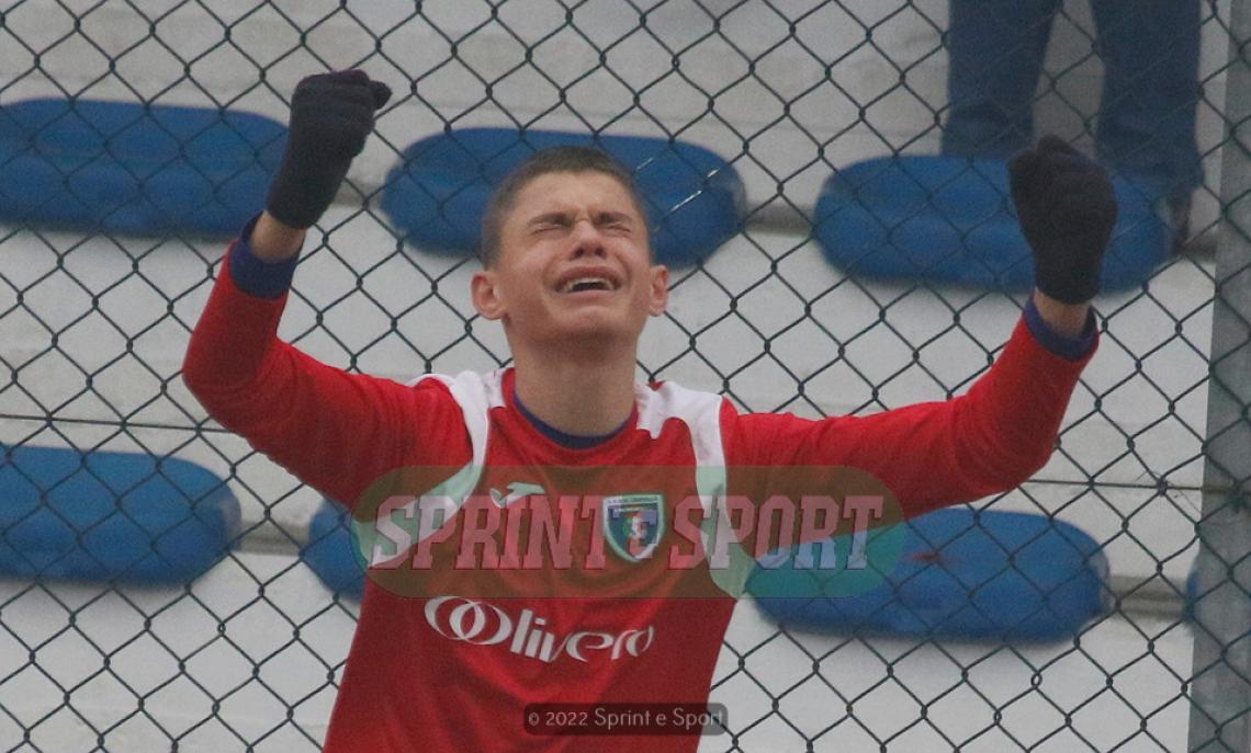 Hila risolve su punizione, il Centallo bussa ai piani alti