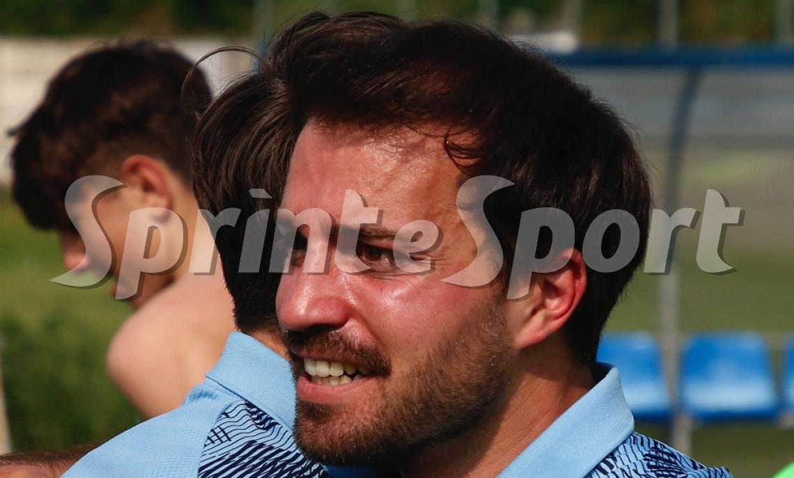 Gianluca Baseggio allenatore dei 2008. A fine stagione non sarà più biancazzurro [Foto Bonfatti]