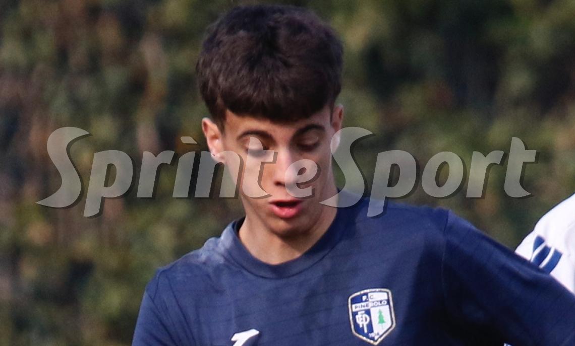 Calciomercato Giovanili Piemonte • Davide Calizia, attaccante e trequartista ex Pinerolo, ora arrivato al Chisola
