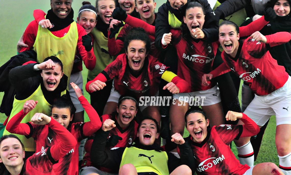 Quattro gol in 20' e un finale di fuoco, le rossonere fanno il diavolo a quattro