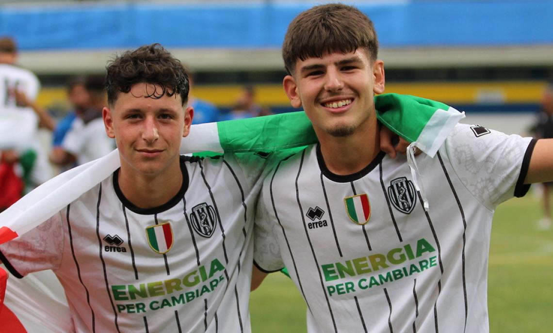 È la squadra più forte di sempre! Il Cesena degli invincibili è Campione d'Italia