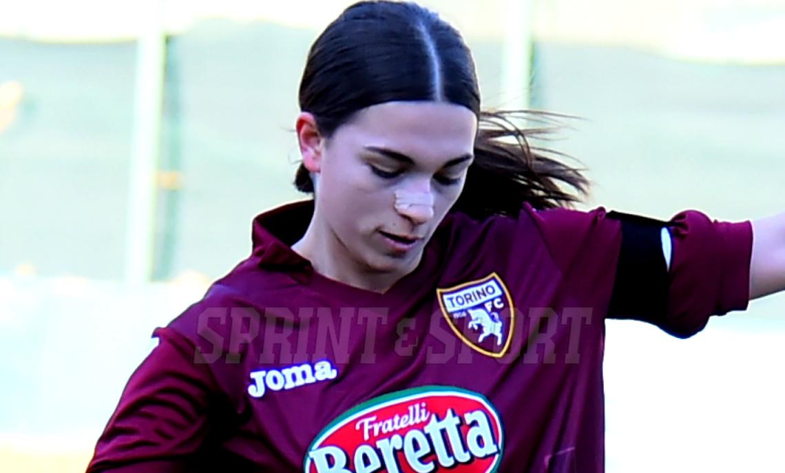 Rappresentativa Femminile Under 19 Piemonte e Valle d'Aosta: Giulia Gullo, attaccante 2009 e capitano del Torino Under 17 (foto Cassarà)