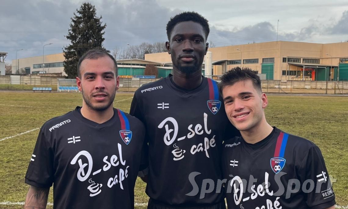 Il capocannoniere della squadra sfiora l'eurogol, ma lo sfida per un posto ai playoff non si sblocca