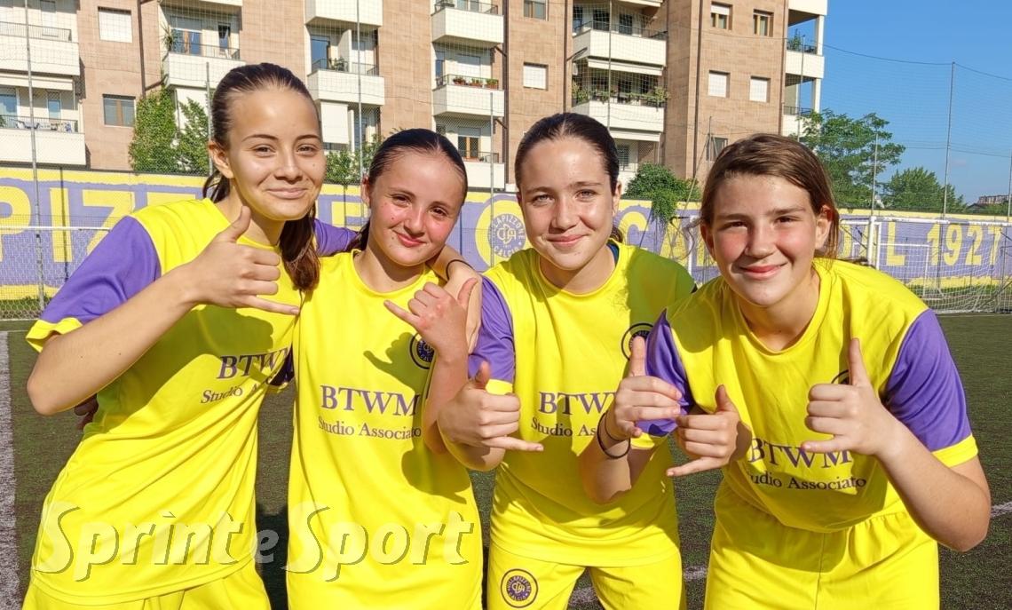 UNDER 15 VILLAPIZZONE • Martina Regola, Melissa Muscariello, Anna Laccisaglia e Daria Magnaghi