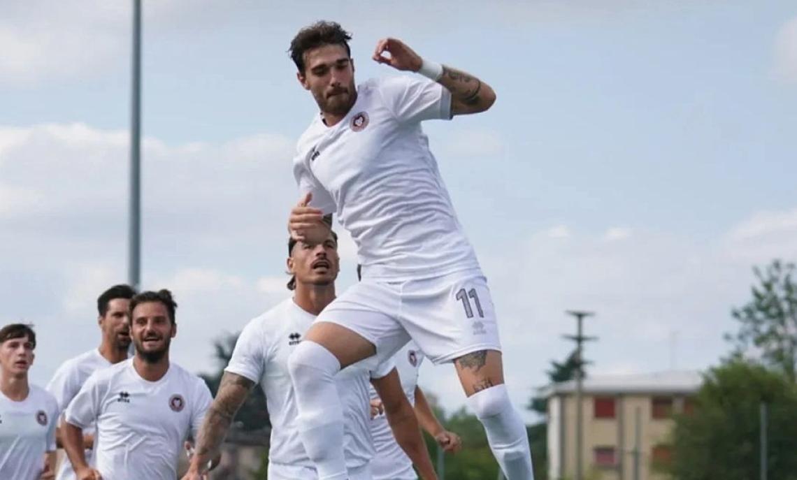 Comelli-Ac Leon