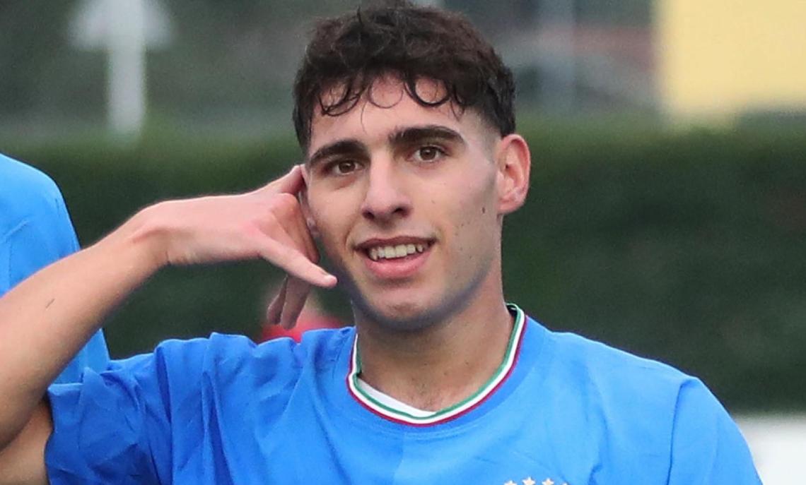 CARRARESE SERIE B - LUIS HASA