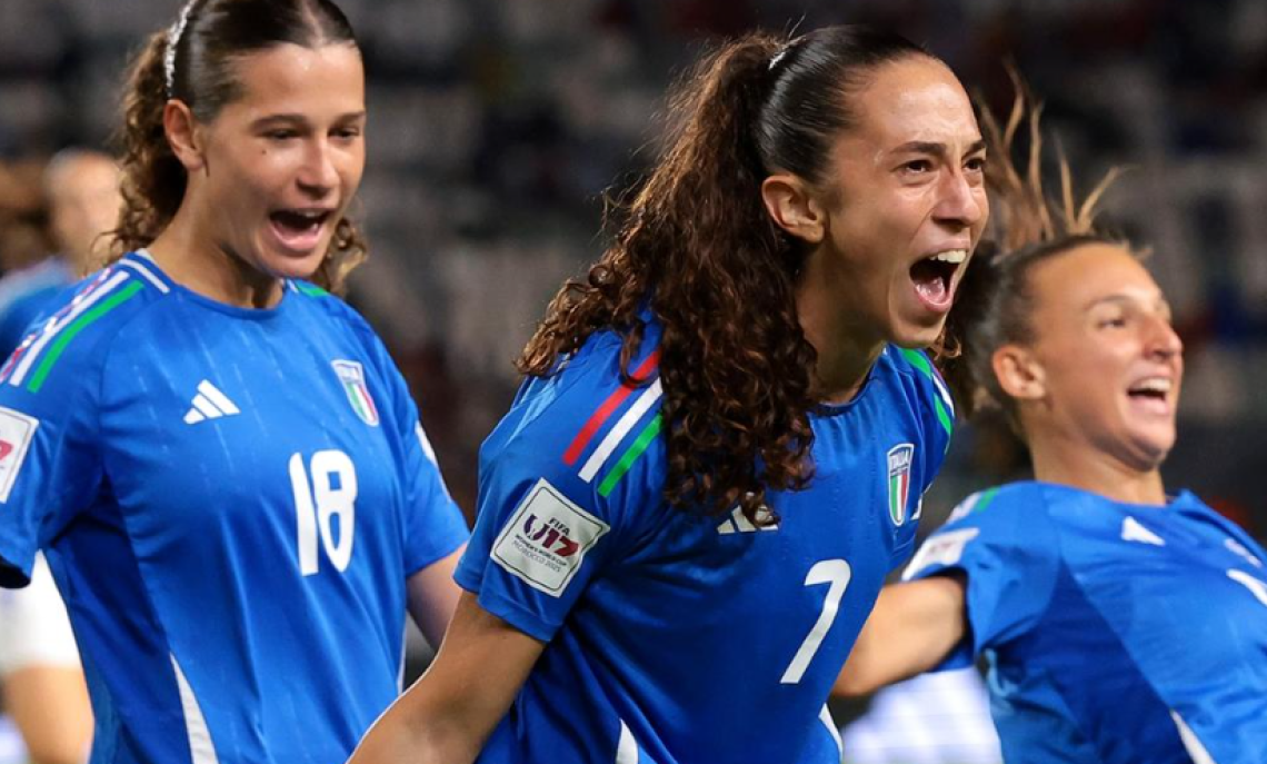 Mondiale Under 17 femminile, Marocco-Italia 1-3: l'esultanza di Giulia Galli, Anna Copelli e Viola Volpini (foto FIGC)
