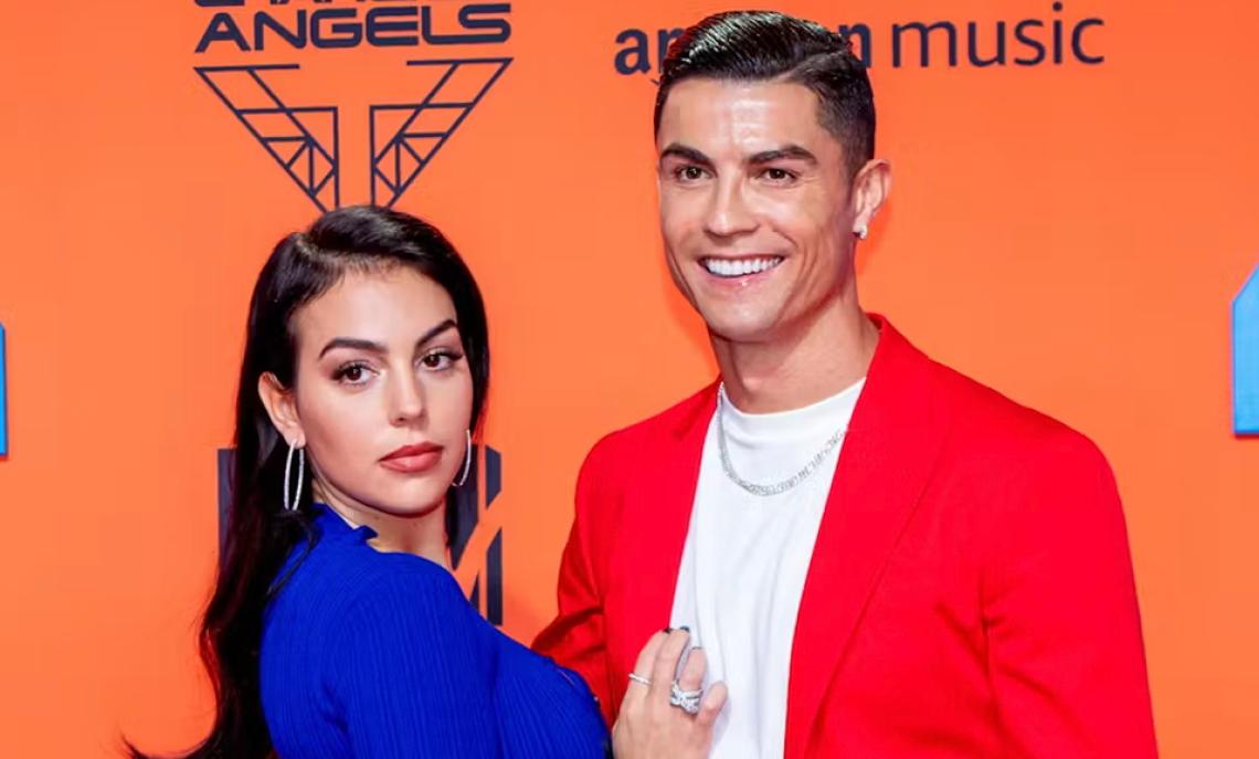 Quando una frase diventa un caso social: il meccanismo della viralità