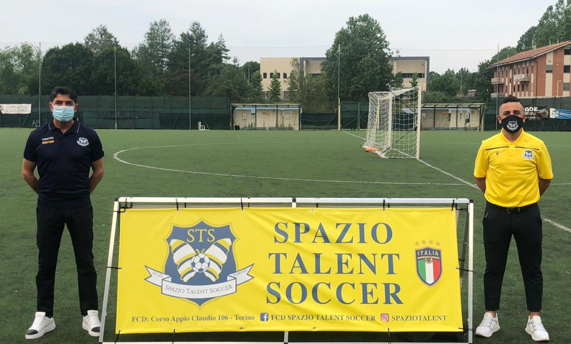Francesco Gallo con il presidente dello Spazio Talent Soccer, Tony Tucci