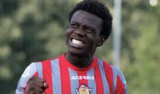 Gol e assist a velocità supersonica: ha 17 anni e fa volare la squadra rivelazione del campionatoDalla provincia alla gloria in soli 3 mesi: il 17enne che fa gol e assist a velocità supersonicaDal nul