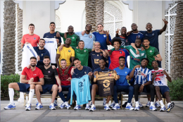 La foto dei 'dilettanti mondiali' della Francia è l'immagine del fallimento del calcio italiano