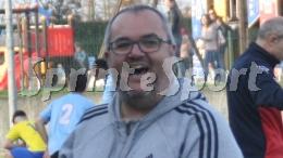 Arrestato il numero uno della società, la squadra fa quadrato e va avanti