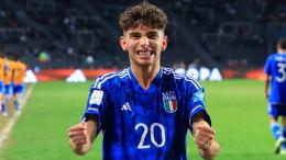 Ha 17 anni e porta gli Azzurri a un passo dalla leggenda: l'Italia è in finale ai Mondiali!