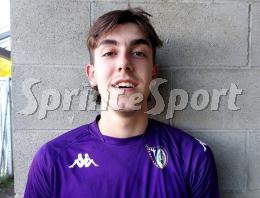 È il derby più bello che ci sia: il forcing finale dei blucerchiati fallisce, è festa viola