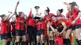 Entra in campo e chiude la finale in tre minuti: anche quest'anno Viareggio è rossonera