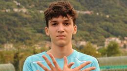 A 16 anni sogna la nazionale del Kosovo: «Dedico i miei gol alla mia famiglia che vive là»
