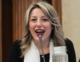L'attacco di Valentina Battistini: Società messe in ginocchio per incapacità politica
