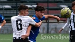 Manita bianconera, vittoria nel big match e primo posto in classifica