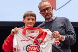 Scuola e calcio: «Chi ha due insufficienze non gioca!»: la prima clamorosa iniziativa di un club professionistico 