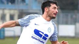 Settima vittoria consecutiva! Il nuovo acquisto segna i due gol che valgono il terzo posto