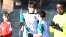 36 punti in 13 partite, vincono anche il derby e chiudono l'anno in testa alla classifica