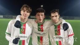 È la squadra del momento! Segna due gol in 4 minuti, resiste in 10 e vince il duello salvezza