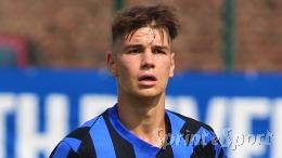 L'Inter è magnifica! Domina il Genoa, fa altri 4 gol e aggancia la vetta della classifica 