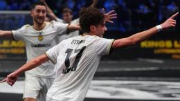 La storia diventa realtà! Il gol del portiere e una girata stupenda accendono l'evento dell'anno