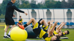 Il riscaldamento è sopravvalutato? E lo stretching post-partita serve davvero?