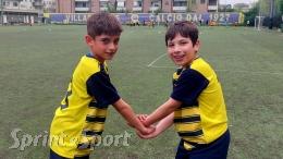 Semplicemente straordinari! Segnano oltre 10 gol in due e portano la loro squadra a vincere il campionato