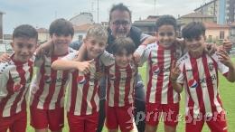 Una tripletta del capitano e del bomber che vale una stagione, i biancorossi vincono il campionato!