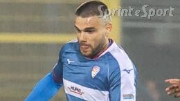 Segna 4 gol in 23 minuti quando prima ne aveva fatti solo 3 in 26 partite, l'attaccante entra nella leggenda