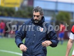 Domina il campionato a suon di record e viene esonerato, rivoluzione sulla panchina rossoblù