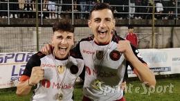 La storia prende vita! Nati sui social, vincono tutto in una partita leggendaria e fanno la storia