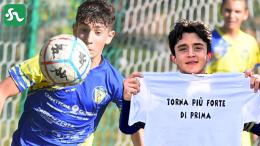 Torna in tempo record dal grave infortunio e fa gol dopo 36 secondi, segnando la sua prima tripletta in campionato