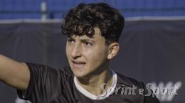Succede tutto nel primo tempo dei quarti; i rossoblù la pareggiano e volano in semifinale