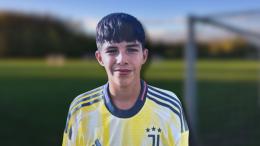 Viene dalla Juventus e firma per il club più vincente della Lombardia: a 14 anni è il talento più atteso