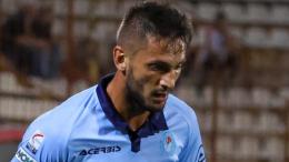 Ben 264 partite con la stessa maglia e un addio che ora non è più addio: il difensore e il club si ritrovano