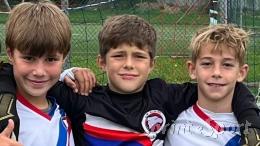 È un esordio da favola! I campioncini rossoblù si impongono con due capolavori e vedono le stelle
