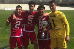Conti e Bocci consegnano il titolo provinciale Allievi al Varese