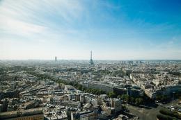 Viaggio nei club della città di Parigi, la capitale francese