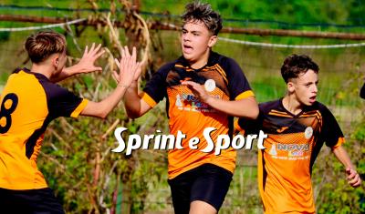 Under 15 Provinciali Torino Girone D, Olympic Collegno-Tetti Rivalta 2-1: l'esultanza di Alessandro La Barbera per il gol che decide la partita (foto Olivia Rigazzi)