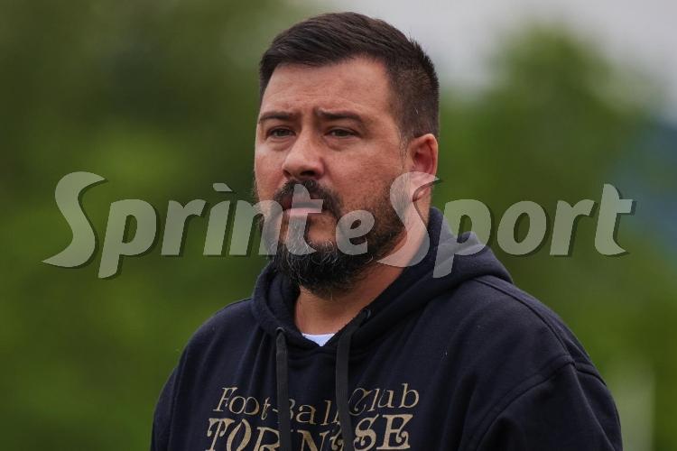 Esonerato il tecnico della rinascita: quarto cambio in ...