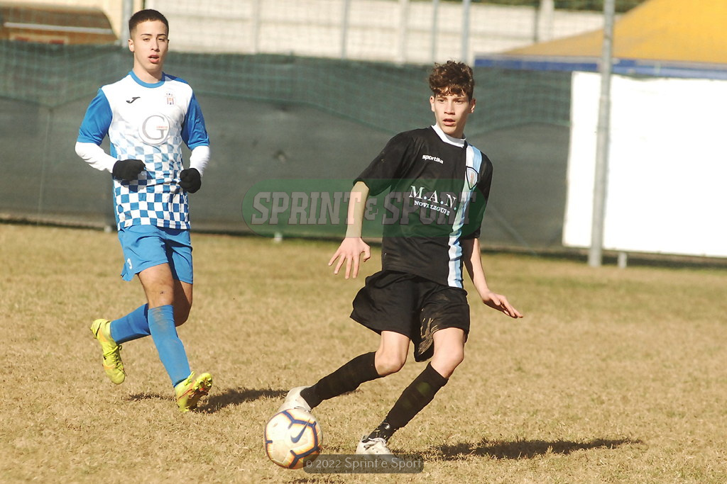 Luca Amaradio in azione sul campo del Nichelino Hesperia in campionato