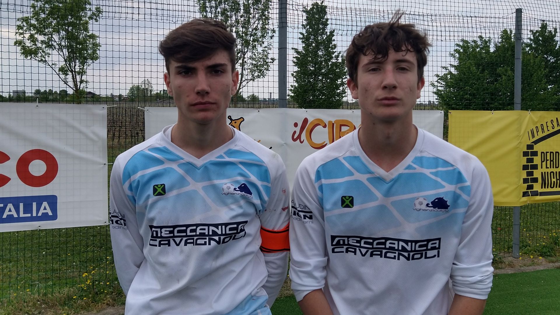 Capitan Tirelli e l'autore del gol che ha sbloccato il match, Chiappini, della Vighenzi