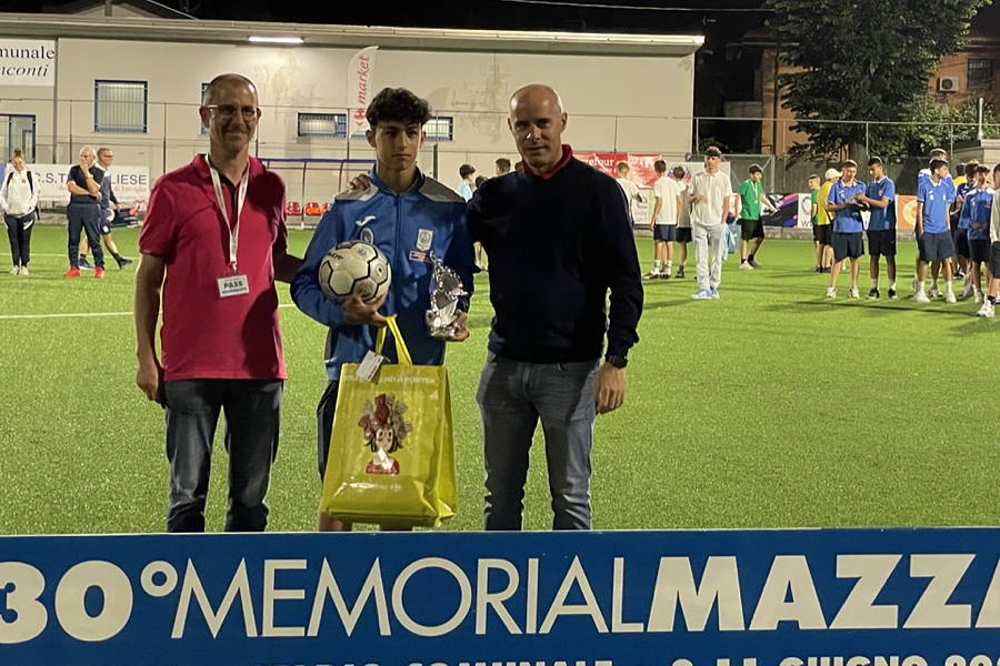 Lorenzo Appiani del Ponte San Pietro è il capocannoniere della categoria Giovanissimi.
