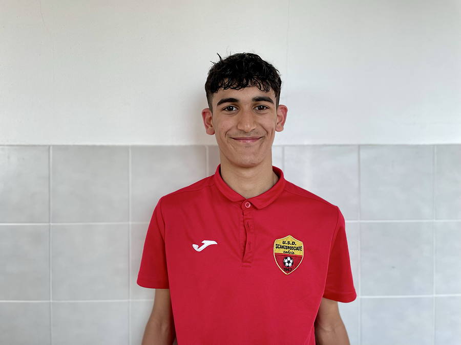 Adam Zarli è l'autore del gol della bandiera per lo Scanzorosciate.