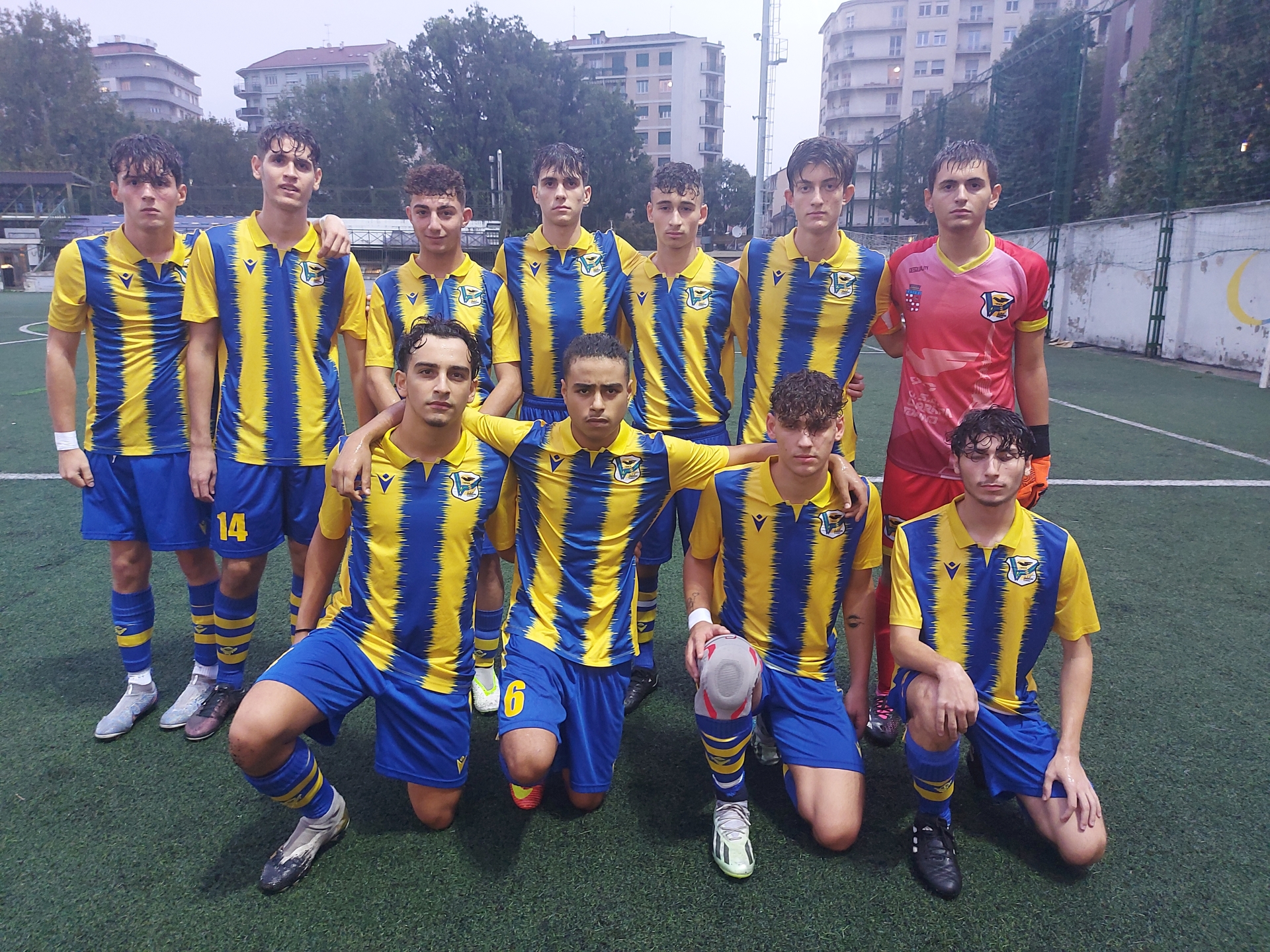 Foto di squadra del Carrara