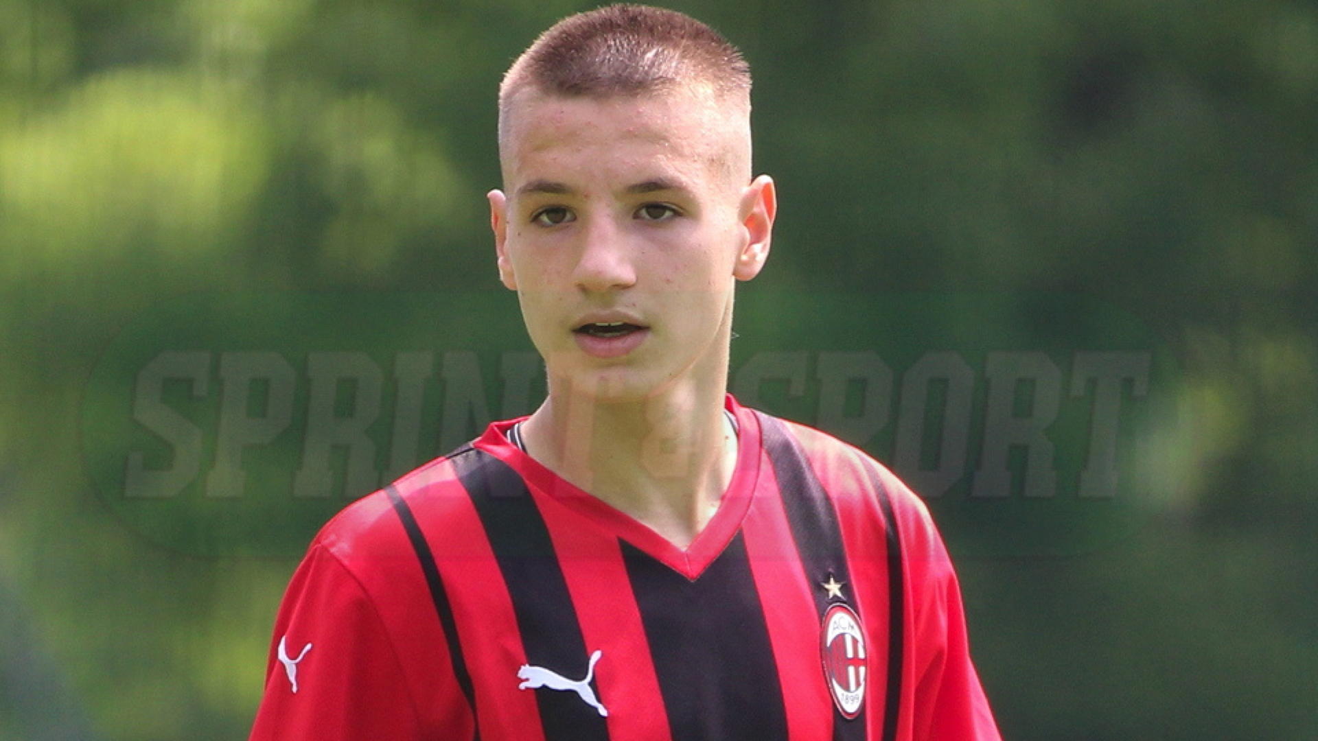 Milan, Camarda pronto al debutto con la Fiorentina: chi è